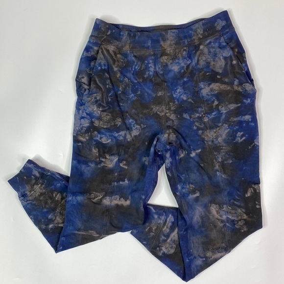 lululemon athletica Pants - Lululemon LA Sweat Pant 26" Size 12